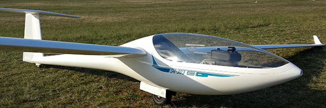 Single seater DG-303 VH-DGU